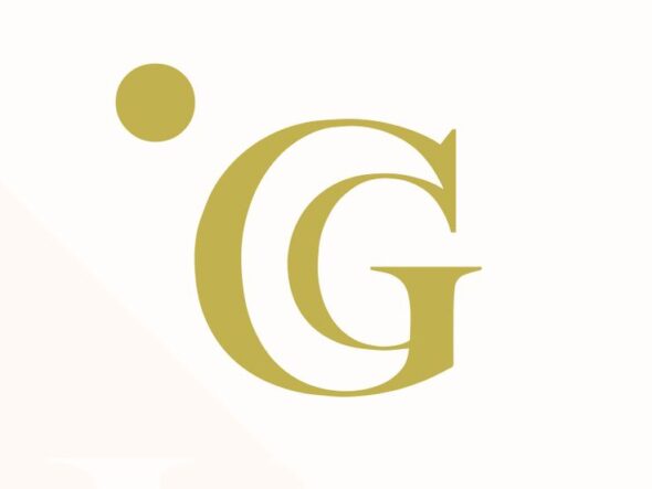 GlamourGaze Makeup Studio